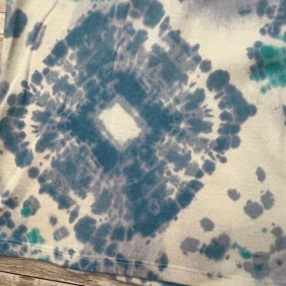 NWT Victoria’s Secret Tank Top Women's Size Large Multicolor Racerback Tie Dye - Picture 8 of 10